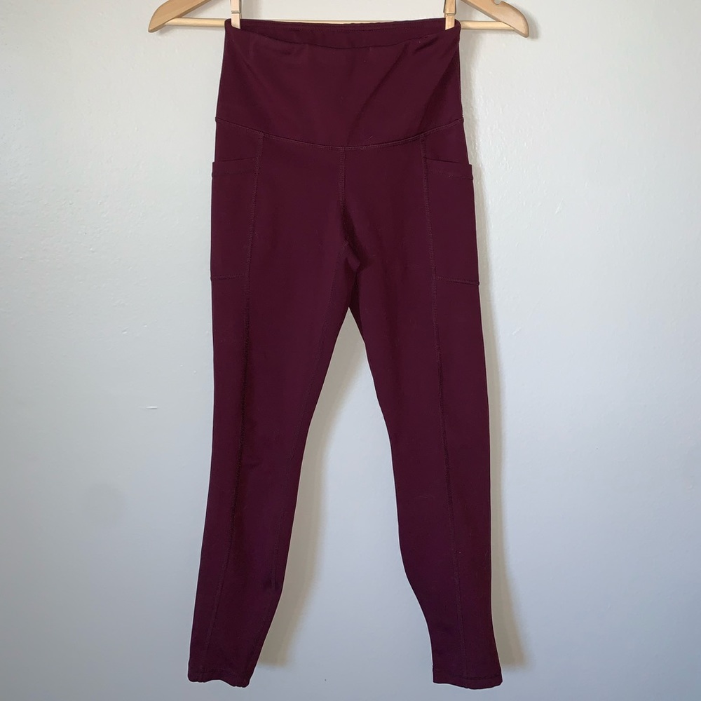 Yogalicious XS capri leggings